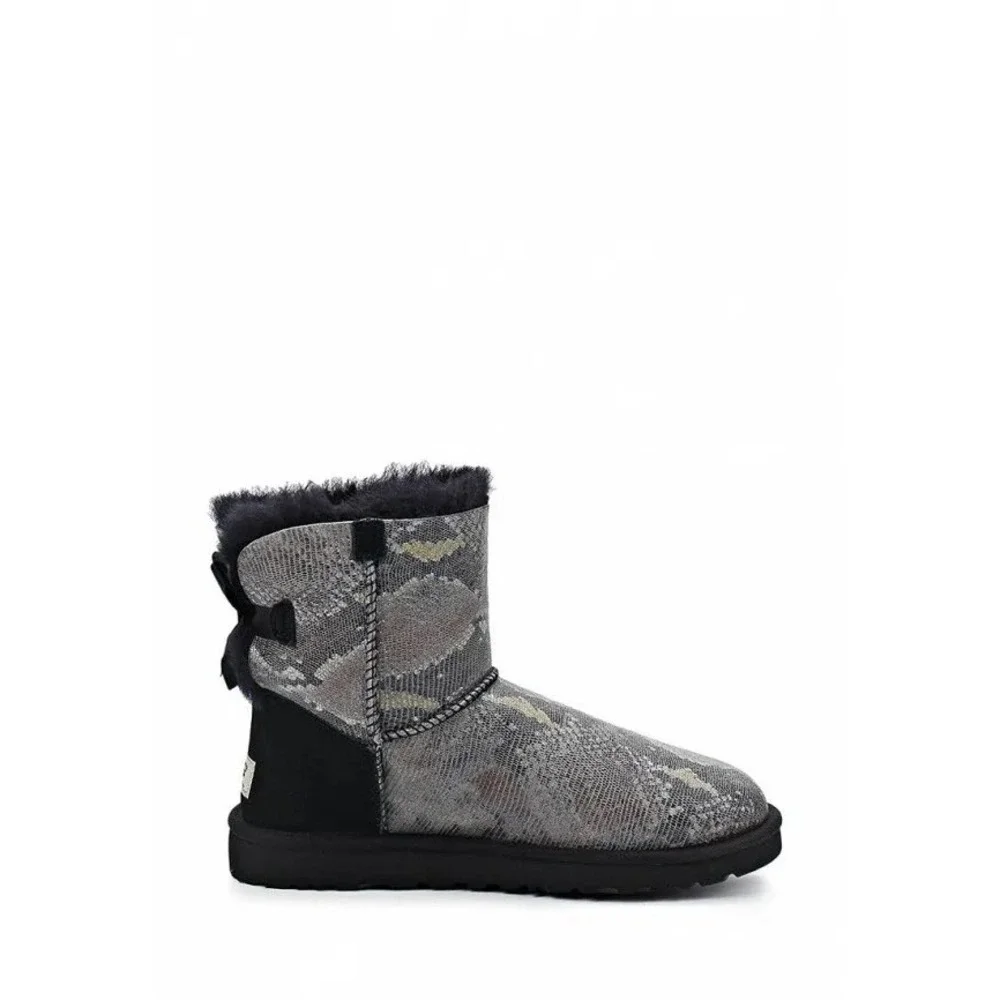 UGG Mini Bailey Bow Snake Grey Snakeskin Print Sheepskin Boots Size 9